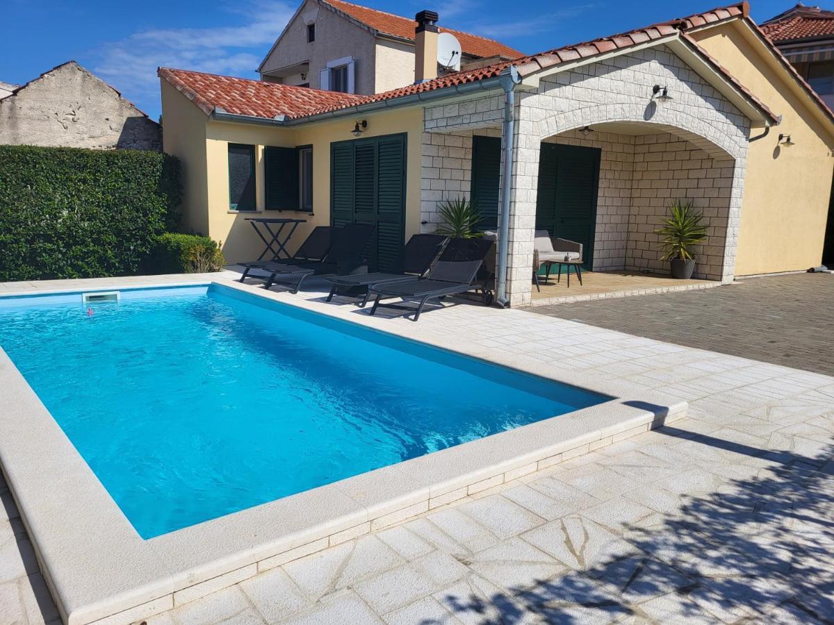 Villa A&A Biograd Na Moru Exterior photo